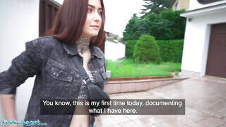 Public Agent - Tabitha Poison a kitetovált tinédzser lyuk