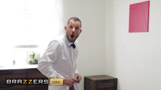 Brazzers - Nina Rivera a barna menyasszony