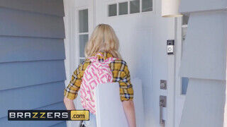 Brazzers - Lexi Lore idősebb pasassal szexel