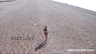 Jolee Loveot dpbe kúrják ketten