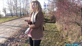 Chrissy baszik pénzért a pornó ügynökkel