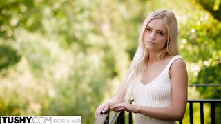 Christian Clay és Karla Kush segg lyukba tolva