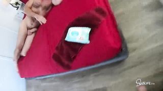 Argentin milf anyuci hátsó lyukba reszelve