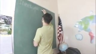 Termetes kannás tanárnők