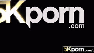 5KPorn - Carolina Sweets gigászi hímtagot kap
