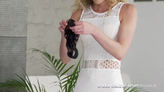 Private.com - Angel Emily análba kefélve