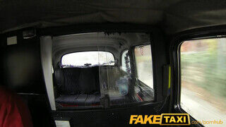 FakeTaxi - karácsonyi partiról hazafelé utazva