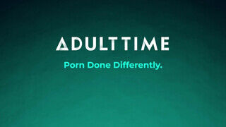 ADULT TIME - pinanyalás és durva ollózás a csajok között