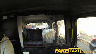 FakeTaxi - óriási száj, óriási segg és egy szaftos cunci