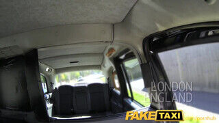 FakeTaxi - kopasz barna bige méretes valaga megdugva