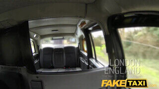 FakeTaxi - vörös hajú nőci hátsó nyílásba kéri a falloszt