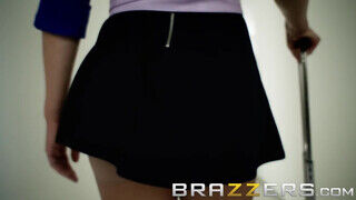 Brazzers - Alix Lynx a szexy stewardess