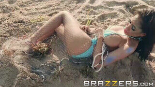 Brazzers - Gia Milana a csábos szirén
