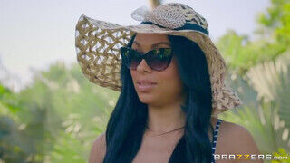 Bethany Benz a nimfo dél amerikai milf - Brazzers