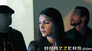 Brazzers - Valentina Nappi és a gengszer főnök
