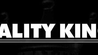 Reality Kings - Paige Owens imádja a fügyit
