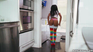 Brittney White a óriási cicis néger tinédzser - Bangbros