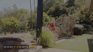 Brazzers - Phoenix Marie segge is megkúrva