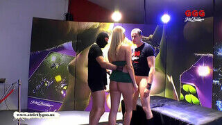 German Goo Girls - Nikky Dream a geci arénában