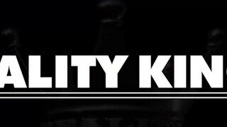 Reality Kings - dögös anyuci beszáll a lánya baszásába