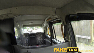 FakeTaxi - Cathy Heaven a magyar milf pornós