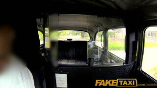 FakeTaxi - Ashley Downs a csöcsös milf