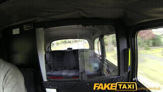 FakeTaxi - Elicia Solis a gyönyörű szolis milf