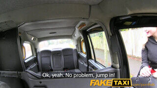 FakeTaxi - magyar pipi rettenet jól baszható