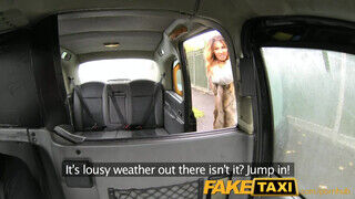 FakeTaxi - igazi aranyásó csajszika
