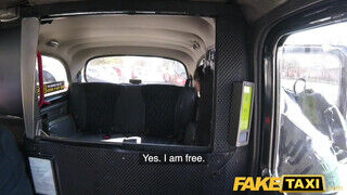 Fake Taxi - Jolee Love a csöcsös német bige
