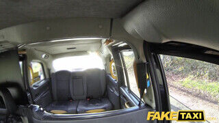 Fake Taxi - Cindy Sun análba is engedi