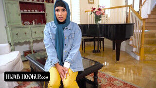 Hijab Hookup - Arab szuka keményen megrakva