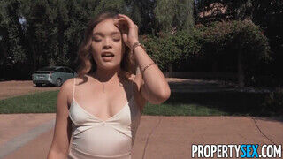 PropertySex - Katie Kush gondosan megdugva