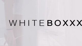 WHITEBOXXX - Tiffany Tatum egy igazi pénisz szakértő