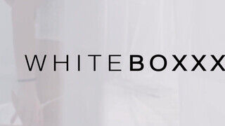 WhiteBoxxx - megujjaztam magam a kampim mellett