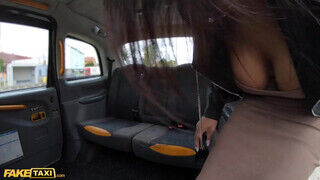 Fake Taxi - Sheila Ortega szexel a taxiban