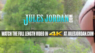 Jules Jordan - Athena Faris barna krapekkal kamatyol