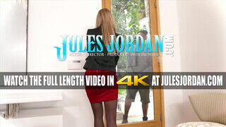 Jules Jordan - Brandi Love kézbe veszi a termetes dárdát