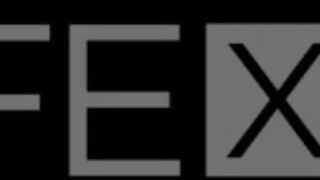 HotwifeXXX - ez a pénisz túl óriási a pici pinámnak