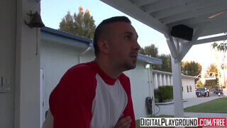 DigitalPlayground - Scarlet Red bekúrva a mosdóban