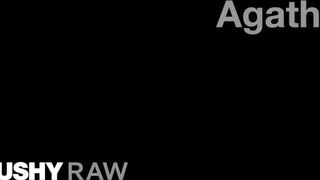TUSHYRAW - Agatha a dögös vörös hajú csajszika