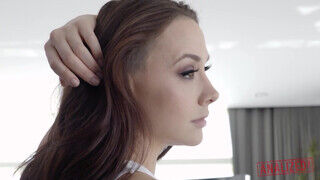 ANALIZED - Chanel Preston hatalmas farokkal megkúrva