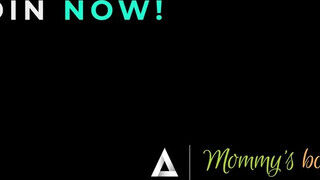 MOMMY'S BOY - Penny Barber és Chloe Surreal meg a zsenge krapek