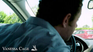 Naughty America - Vanessa Cage alaposan megkettyintve