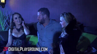 DigitalPlayground - Mia Malkova és Dillion Harper hármasban basznak
