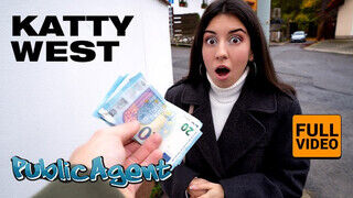 Katty West a vadító orosz nőci