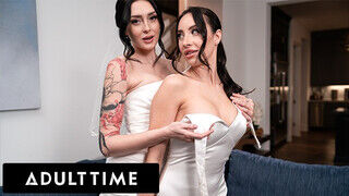 ADULT TIME - Érzéki, romantikus legelső szeretkezés a friss lezbi feleségek, Charlotte Sins és Melissa Stratton között
