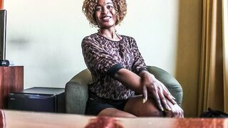 Csinos amatőr milf keményen megkúrelva casting forgatás után