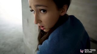 Carmen Rae kicsike muffja könyörtelen dugásba keveredik a castingon