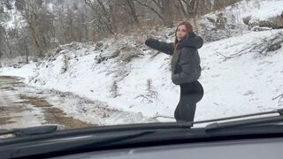 Argentínai milf gigászi segggel megbasz egy idegent az úton